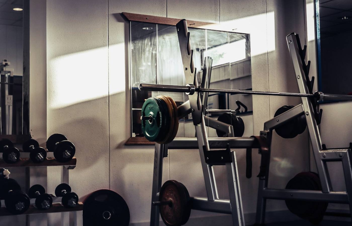 Skupinové cvičení ve fitness sále
